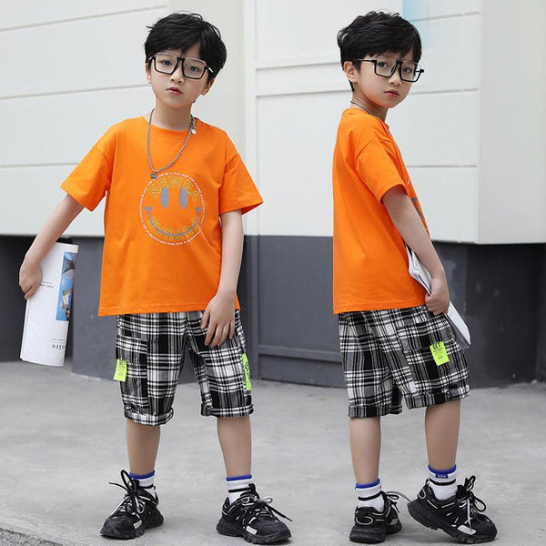 El nuevo traje de dos piezas para niños grandes de estilo extranjero de moda Fan de moda