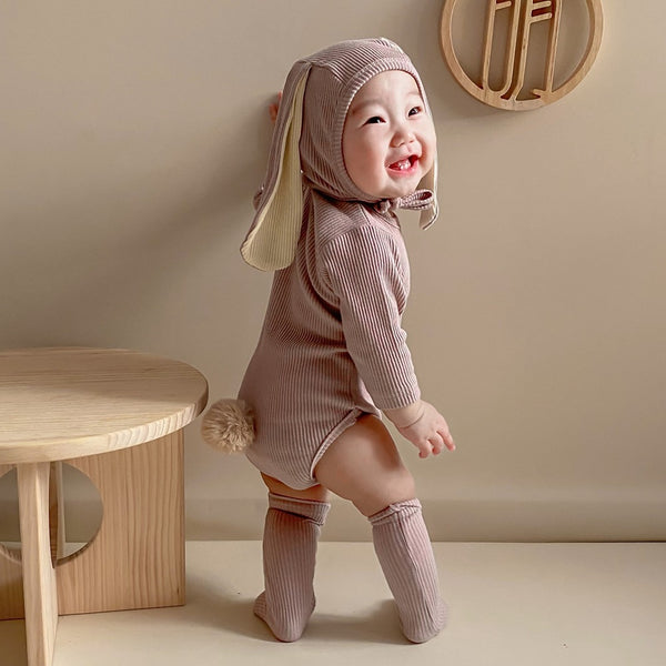 Pelele con orejas de conejo de dibujos animados para bebé