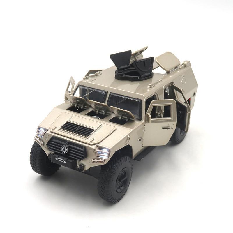 1:32 Diecast Military SUV with Light - Stylus Kids