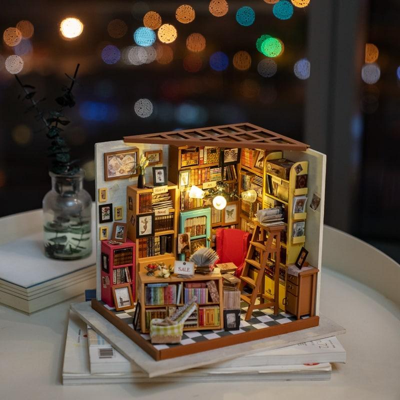 Lovely Style Wooden Doll House Bookstore - Stylus Kids