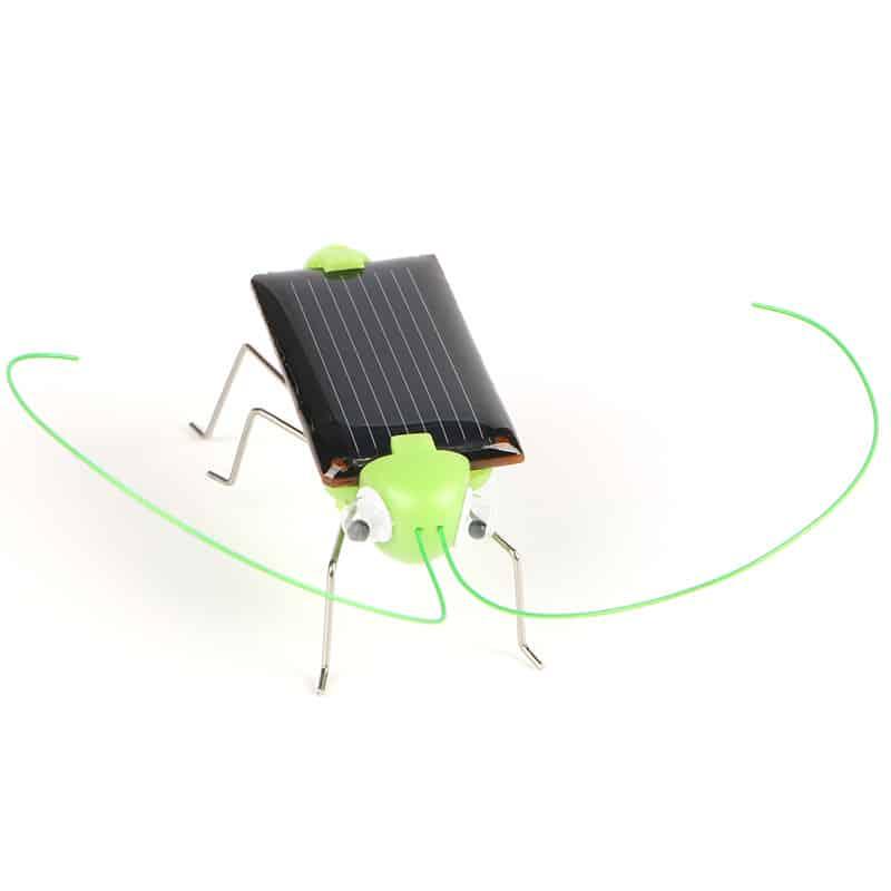 Solar-Powered Toy Grasshopper - Stylus Kids