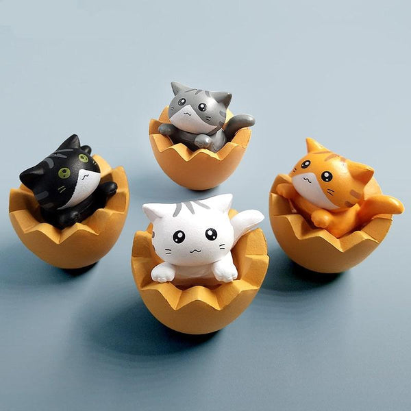 Cartoon Eggshell Cat Figurine - Stylus Kids