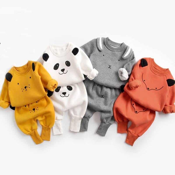 Winter Baby's Cartoon Animal Printed Sweatshirt with Pants Set