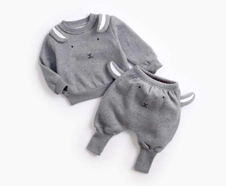 Winter Baby's Cartoon Animal Printed Sweatshirt with Pants Set