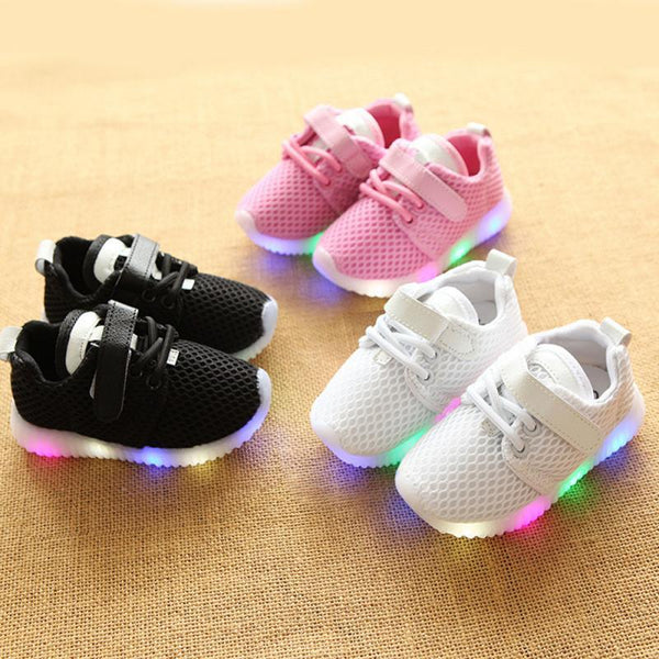 Zapatillas de verano con LED brillantes para niños